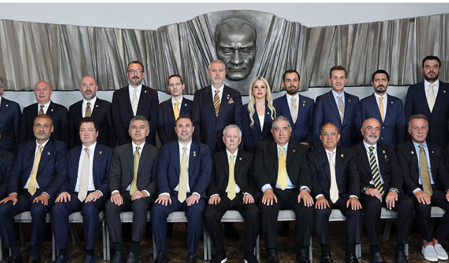 Fenerbahçe'de Yeni Yönetimdeki Görevler Belirlendi