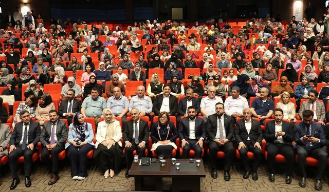 Gaziantep'te Veli Okulu Lansman ve Sertifika Töreni