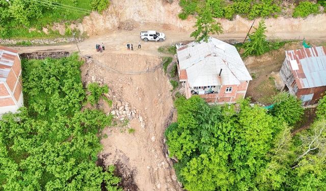 Giresun'da Heyelan Tehlikesi: 21 Ev Tahliye Edildi
