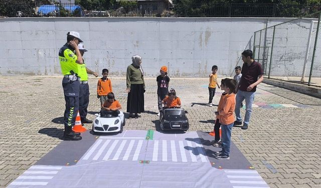 Gölbaşı'nda Güvenli Okul Yolu Eğitimi