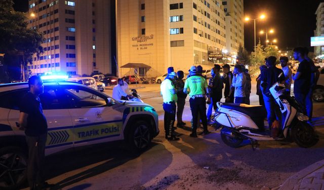 İki Motosikletin Çarpıştığı Kazada 5 Kişi Yaralandı