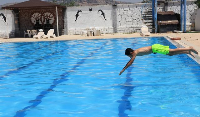Kilis'te Hava Sıcaklığı Günlük Yaşamı Zorlaştırdı