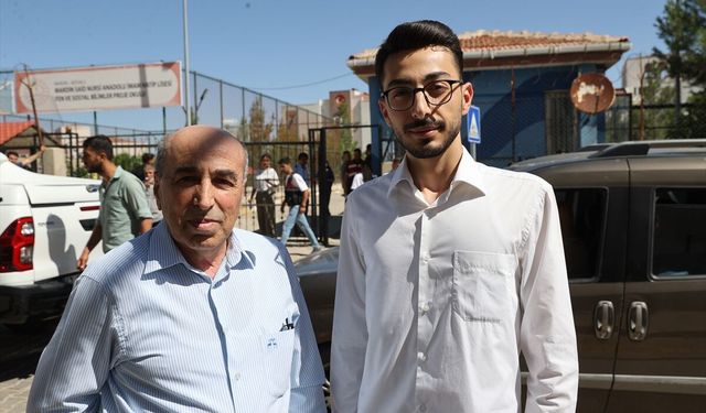 Mardin'de Baba ve Oğlu YKS'ye Birlikte Girişti.