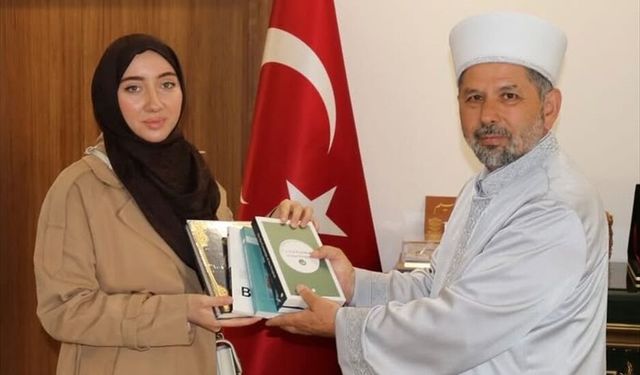 Mardin'e gelen Rus Valeriia İslam'ı seçti, Emine oldu