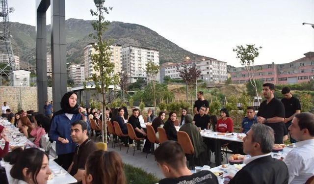 Sason Kaymakamlığından YKS öncesi öğrencilere moral programı