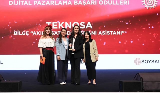Teknosa'ya Perakende Güneşi Ödülleri'nden Dijital Pazarlama Başarı Ödülü
