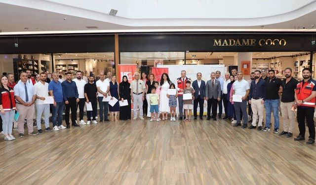 Şehit Yakınları Adıyaman'da Ebru Sergisi Açtı