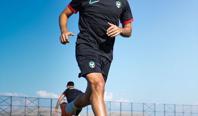 Amed Sportif Faaliyetler Burdur Kampına Başladı