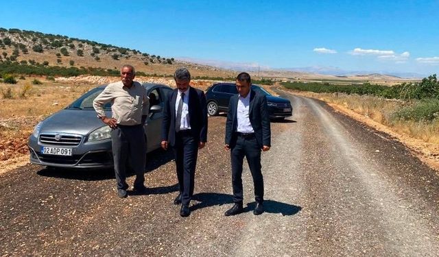 Besni Kaymakamı Aslan Berete Köyü'nü Ziyaret Etti