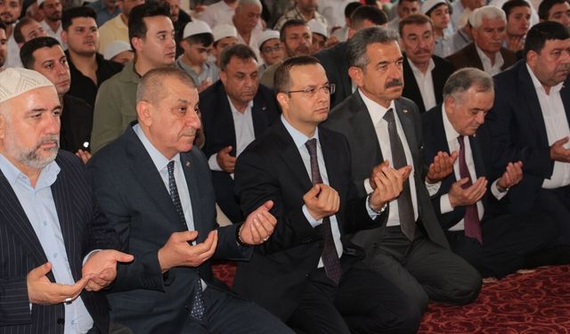 Cizre'de Hz. Nuh'u Anma Merasimi Düzenlendi