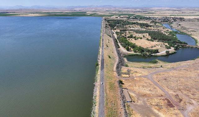 Devegeçidi Barajı'ndan 3 ayda hacminin %86'sı boşaltıldı