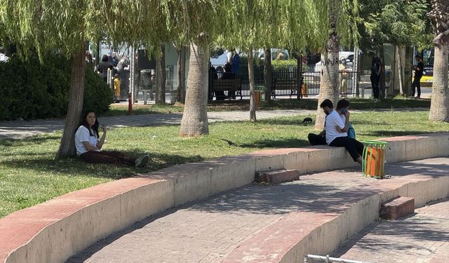 Gaziantep ve Şanlıurfa'da sıcaklıklar rekor seviyede