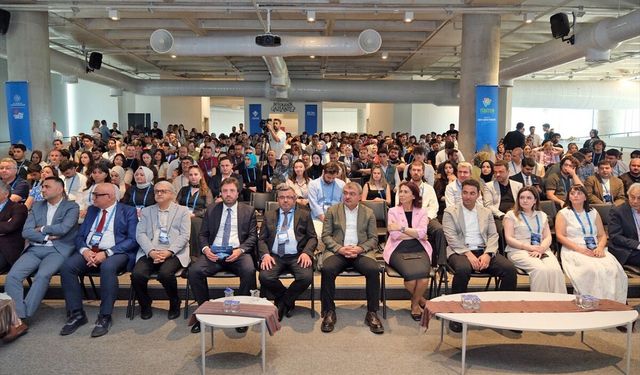 Gaziantep Bilim Merkezi'nde TÜBİTEM Zirvesi Başladı