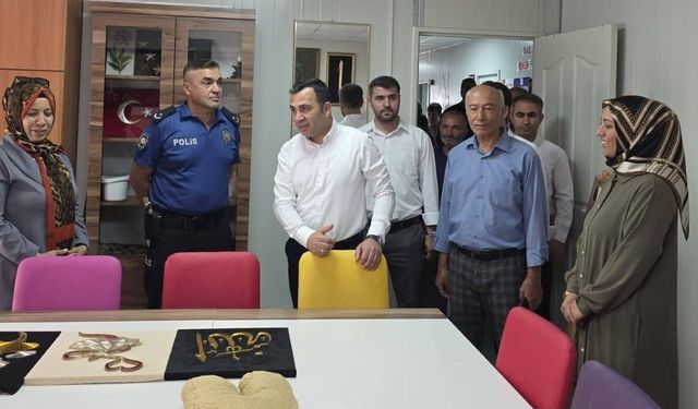 Gölbaşı'nda ADEM Kursiyerlerinin Eserleri Sergilendi