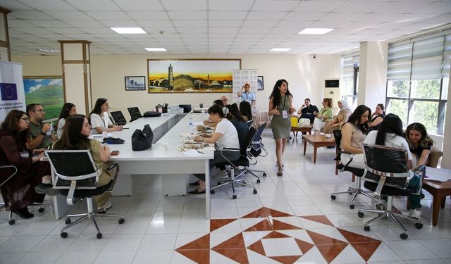 Kadınların Dijital Becerileri Diyarbakır'da Geliştiriliyor
