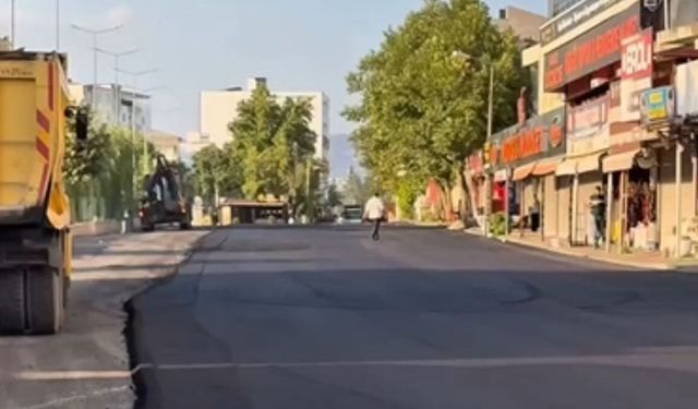 Kahta'da Ahmet Aydın Caddesi Yenileniyor