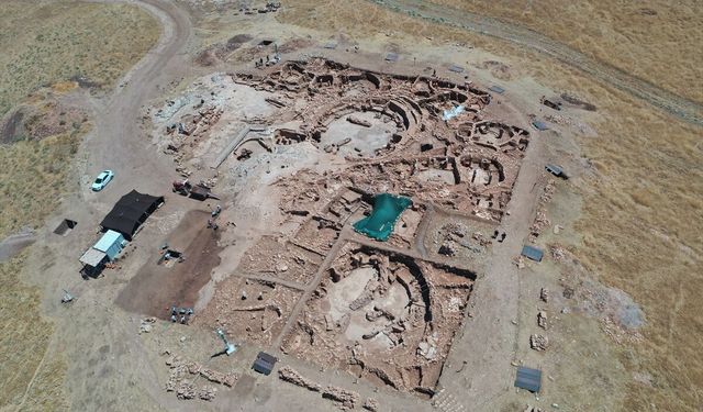 Karahantepe'deki Gizemli Odadan Yeni Sürprizler Geliyor