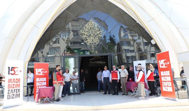15 Temmuz şehitleri Adıyaman'da dualarla anıldı