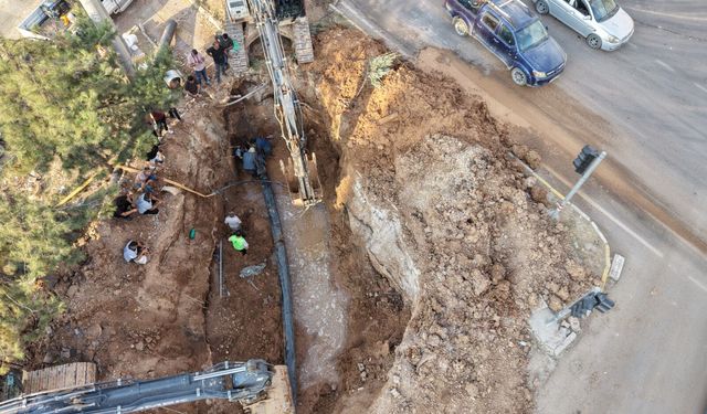 Kızıltepe'de İçme Suyu Hattı Yenilendi