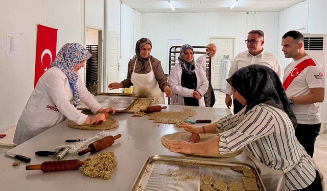 Samsatlı Kadınlar Yöresel Lezzetleri Geleceğe Taşıyor