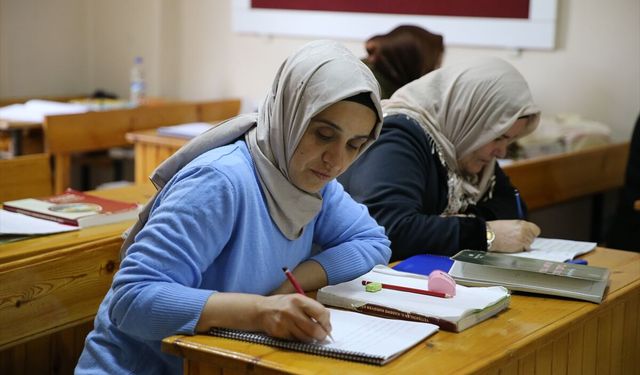 Okuma Yazma Öğrenince Hayatı Değişti
