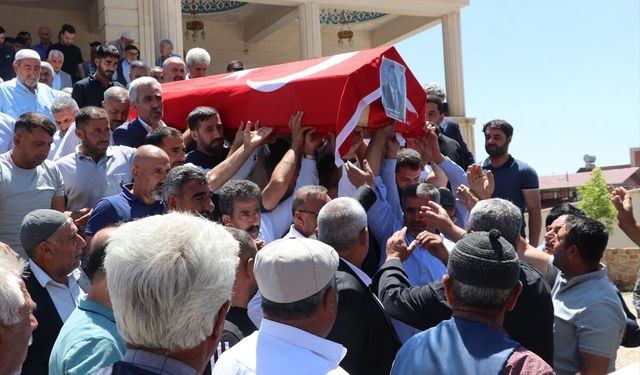 Şirvan Belediye Başkanı Cellek toprağa verildi