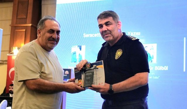 Yazarımız Kocataş’a Erzurum'da Büyük Ödül