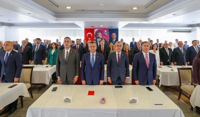 Yeni Parti'nin Genel Merkez yönetimi belli oldu