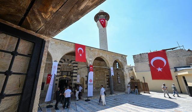 Gaziantep Bostancı Camisi İbadete Açıldı