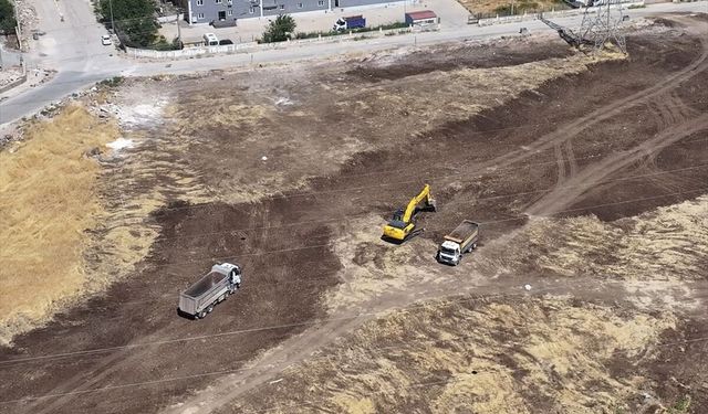 Diyarbakır OSB'de Güneş Enerjisi Projesi Çalışmaları Başladı