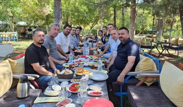 İkranur İçin Mücadele Eden Gönüllüler Besni'de Buluştu