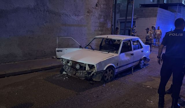 Kilis'te Husumetli Aileler Arasında Kavga: 2 Yaralı