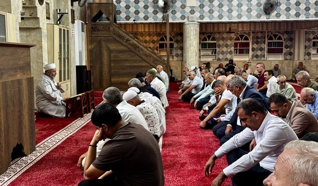Siirt'te AK Parti 25. yılını mevlit ile andı
