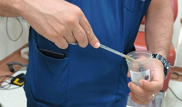 Siirt'te boğazına sülük kaçan çocuk tedavisinin ardından taburcu edildi