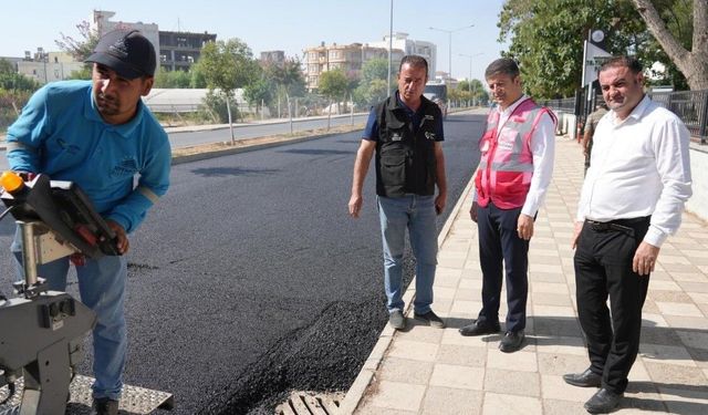 Adıyaman Mimar Sinan’da Asfalt Serimi Başladı