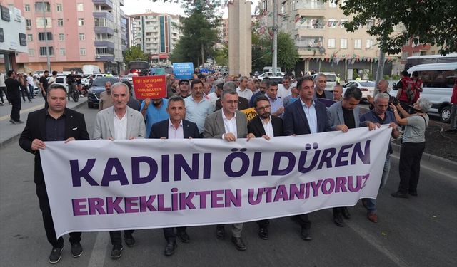 Diyarbakır'da Kadın Şiddetine Karşı Yürüyüş