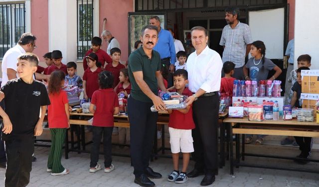 Hayırsever Ahmet Kaan Uz’dan 250 Öğrenciye Destek
