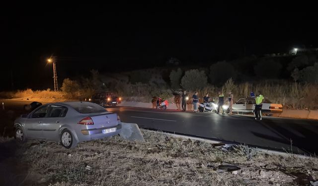 Kilis-Hatay Karayolunda Kaza: 2 Kişi Yaralandı