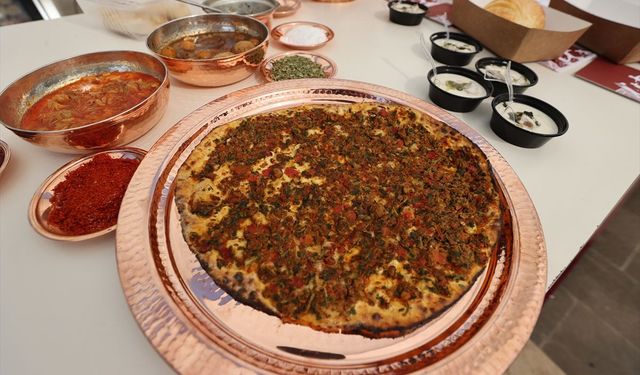 Gaziantep'te GastroAntep Festivali panellerle sürüyor