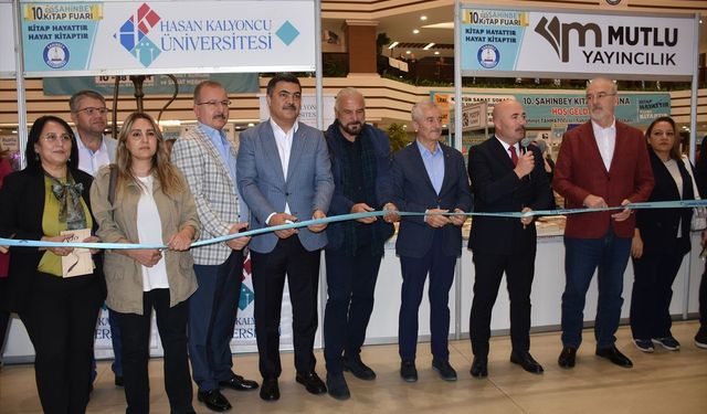Gaziantep 10. Kitap Fuarı Ziyaretçilere Açıldı