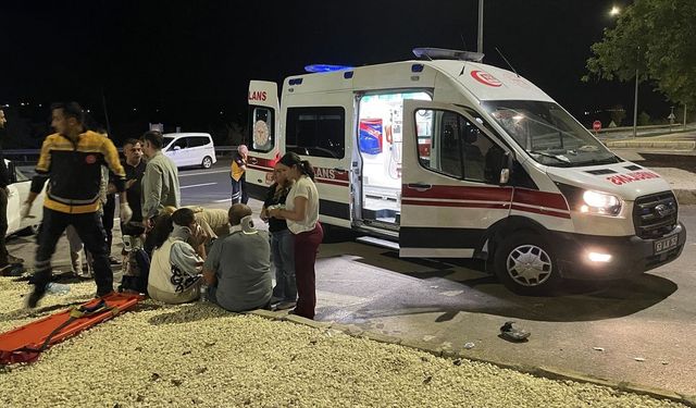 Şanlıurfa'da Çarpışan Araçlarda 4 Kişi Yaralandı