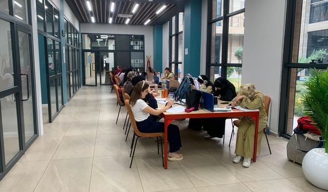 Sason'da Öğrencilere ve Vatandaşlara Eğitim Desteği