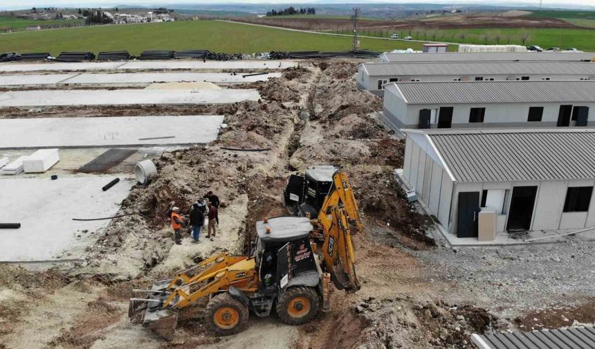 Adıyaman’da geçici konut ve altyapı çalışmaları devam ediyor
