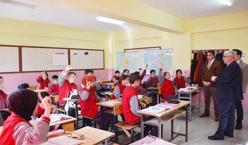Deprem Bölgesinde Bursluluk Sınavı Kontenjanı 100 Bine Çıkarıldı