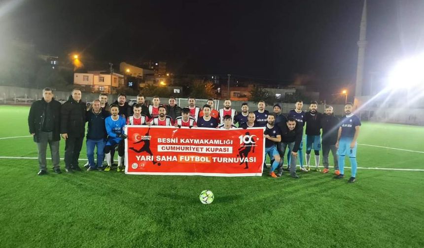 Kaymakamlık Futbol Turnuvasında Yarı Finalistleri Belli Oldu