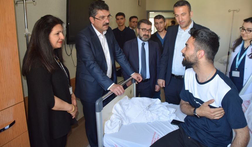 Milletvekili Nasıroğlu, hastaların bayramını kutladı