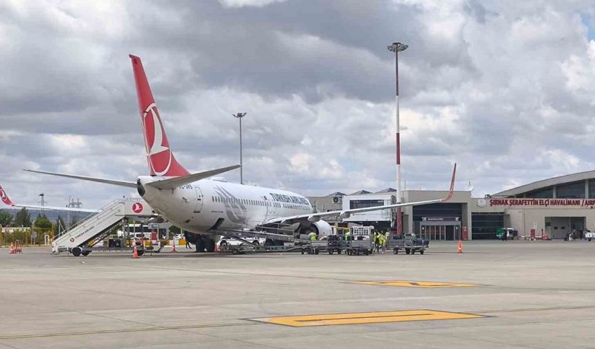 Şırnak Havalimanı Nisan ayında 51 bin 942 yolcuya hizmet verdi