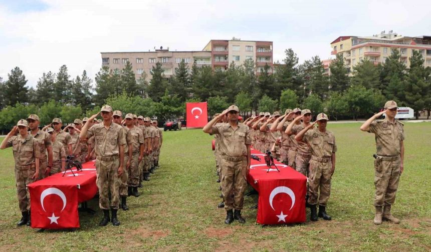 Jandarma Komutanlığında temsili askerlik heyecanı yaşandı