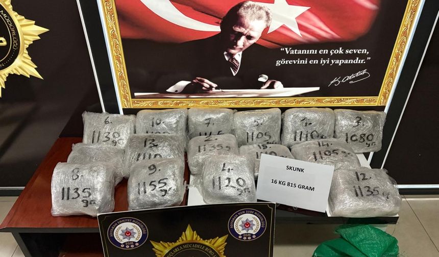 Adıyaman’da 17 kilogram uyuşturucu ele geçirildi: 2 gözaltı