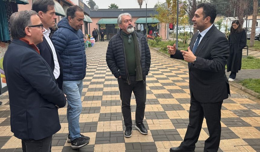 Alman heyet, depremden etkilenen esnafı ziyaret etti